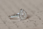 Bague Bague en diamant en forme de poire 18 carats 58 Facettes