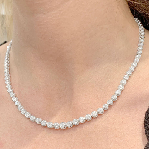 Collier Collier rivière diamants, or blanc. 58 Facettes 34609