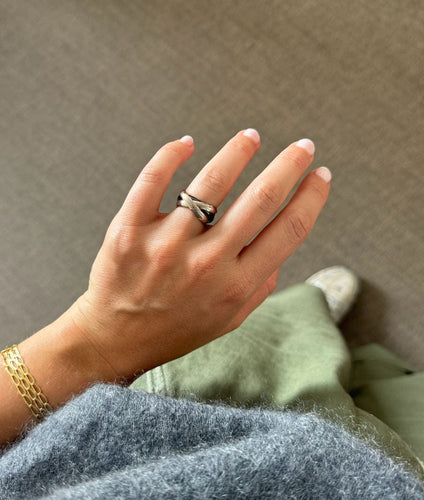 Bague 52 Bague Cartier Trinity en or blanc 58 Facettes