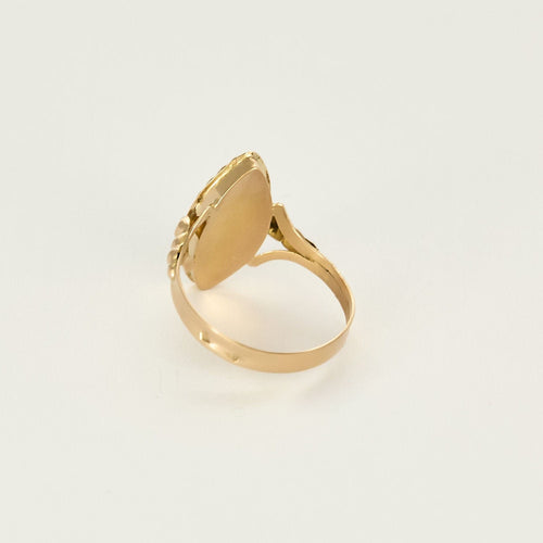 Bague 51,5 Bague en or jaune à motif de vierge à l'enfant émaillée 58 Facettes MON0593