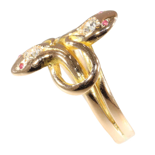 Bague 58 Élégance symbolique : bague antique double serpent avec diamants et rubis 58 Facettes 24278-0102