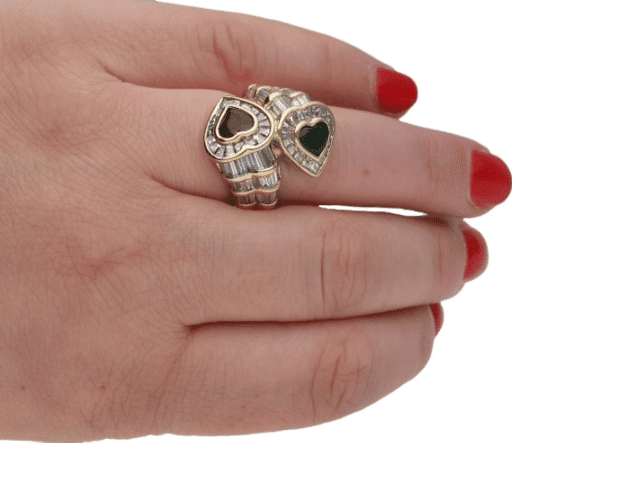 Bague BAGUE EN DIAMANT AVEC RUBIS ET EMERAUDE 58 Facettes 4088