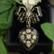 Broche Broche pendentif médaillon émail noir diamants Napoléon III 58 Facettes 24-243
