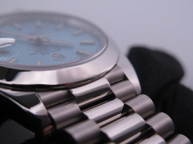 Montre montre ROLEX day date platinium 228206 40mm automatique 2021 +boite 58 Facettes 268099