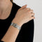 Bracelet Bracelet Ancien Or Blanc 14K Rubis et Emeraudes 58 Facettes