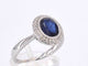 Bague 54 Bague entourage en or blanc avec diamants et saphir 58 Facettes 2044