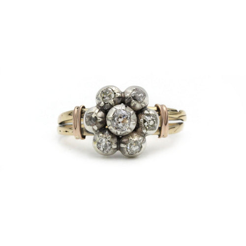 Bague 53 Bague 19eme or jaune 750 et 7 diamants tailles anciennes 0.50 carats total 58 Facettes 1239