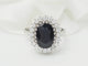 Bague 54 Bague entourage en or blanc, saphir ovale et diamants 58 Facettes 33297