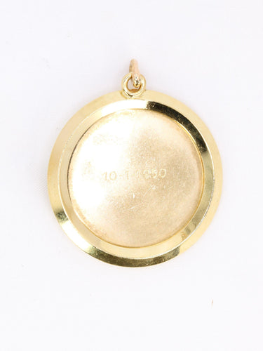 Pendentif Medaille Amour Augis JUMBO Plus qu'hier moins que demain or jaune diamants rubis 58 Facettes 1099.9
