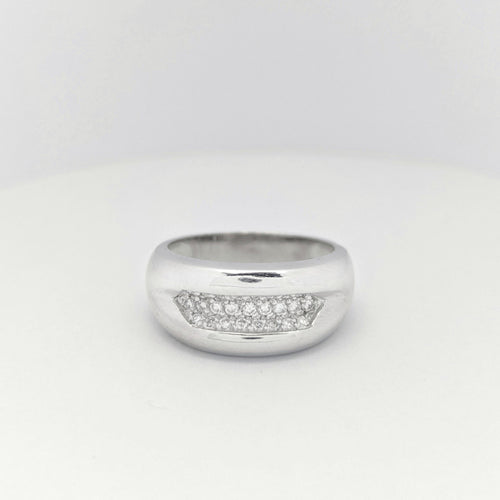 Bague Bague en or blanc et diamants 58 Facettes 20319