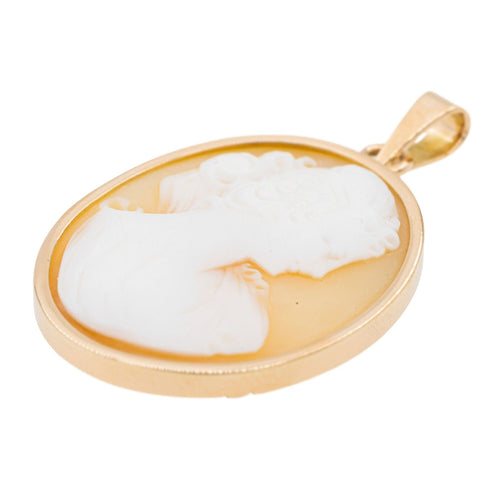 Pendentif Pendentif Camée Or jaune Coquille 58 Facettes 2912921CN