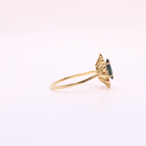 Bague 52 Bague marquise saphir et diamants or jaune 58 Facettes