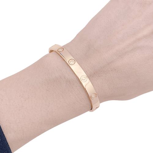 Bracelet Bracelet Cartier "Love" or jaune, diamants. 58 Facettes 34117