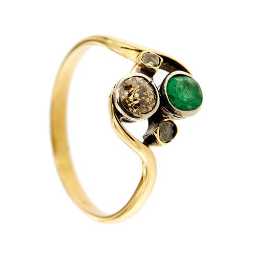 Bague 54 Bague Contrarié avec émeraude et diamants 58 Facettes 35532