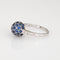 Bague Bague empilable en or blanc 18 carats avec saphir et diamants, taille 7, bijoux fins Estate Fine Jewelry 58 Facettes G14016