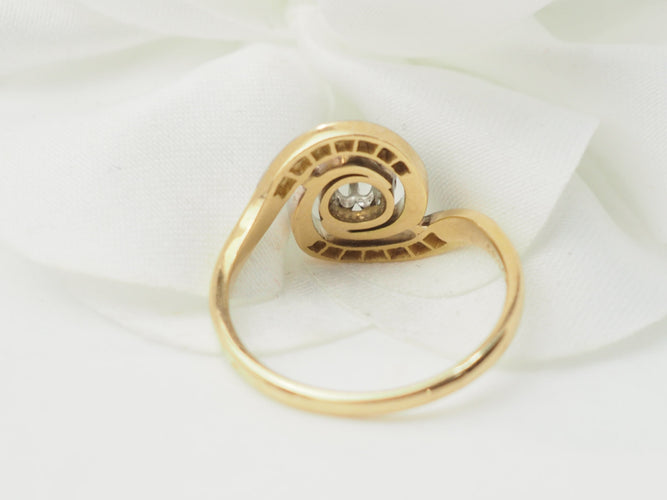 Bague 54.5 Bague tourbillon en or bicolore et diamants 58 Facettes 33317