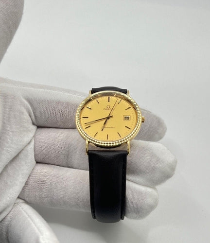 Montre Montre Omega Seamaster en or 18 carats 58 Facettes