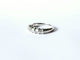Bague 53 Demi alliance or blanc, diamants baguettes 58 Facettes
