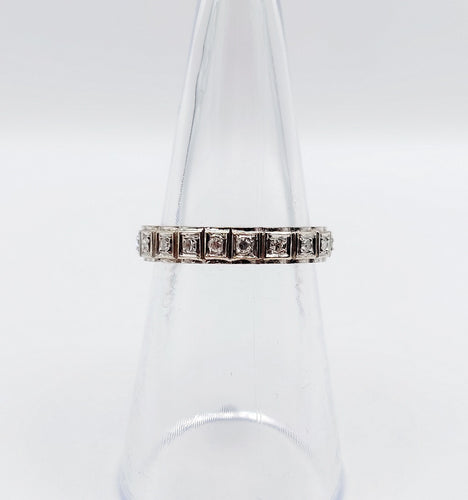 Bague 52 Alliance américaine or blanc 18k ornée de 0,38 carats de diamants taillés en brillants 58 Facettes A05015