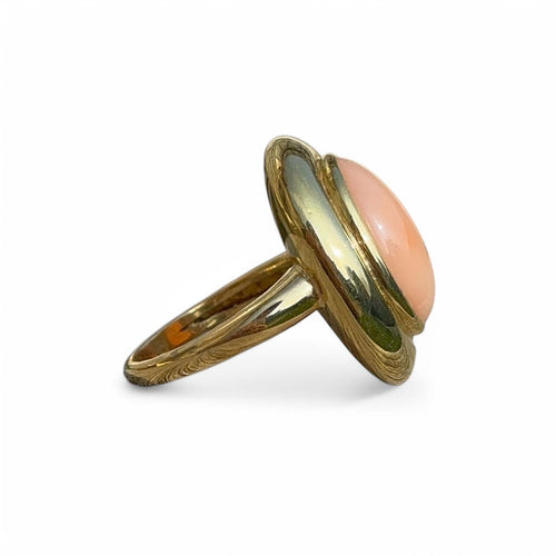 Bague 53 Bague Corail peau d'ange en or jaune 18 carats 58 Facettes 353