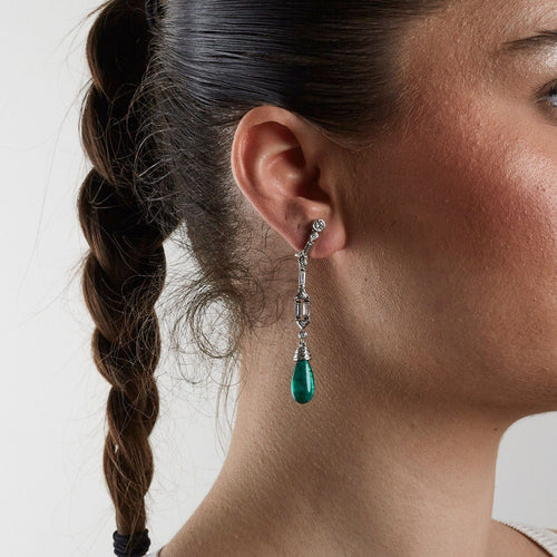 Boucles d'oreilles Boucles d'oreilles vintage pendantes diamants et émeraudes gouttes 58 Facettes 3689