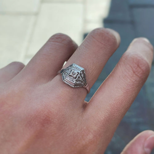 Bague 55 Bague - Or blanc, Platine & Diamants 58 Facettes 250110R