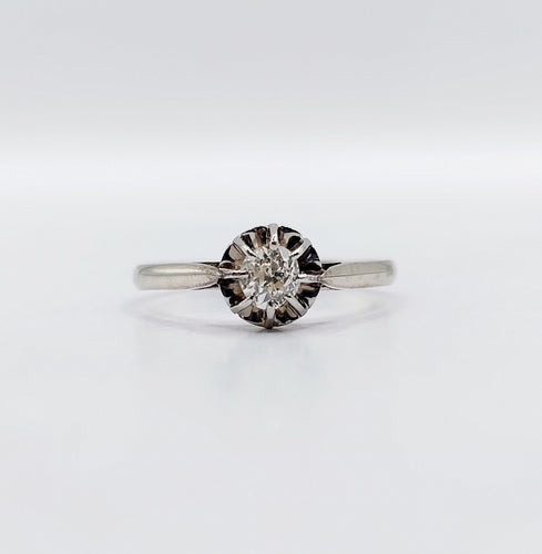 Bague 53 Bague solitaire Art Déco or blanc et platine, diamant taille ancienne 58 Facettes A05635