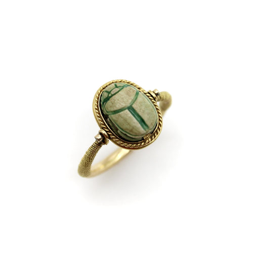Bague 54.5 Bague pivotante en or jaune victorien avec motif scarabée de style néo-égyptien 58 Facettes A20030