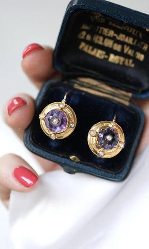 Boucles d'oreilles Boucles d'Oreilles Améthystes et Perles sur Or Jaune 58 Facettes