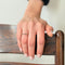 Bague 54 Demi-alliance Or, saphirs et diamants 58 Facettes