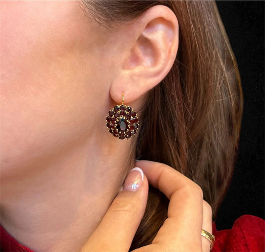 Boucles d'oreilles Boucles d'oreilles pendantes en grenat pyrope 58 Facettes