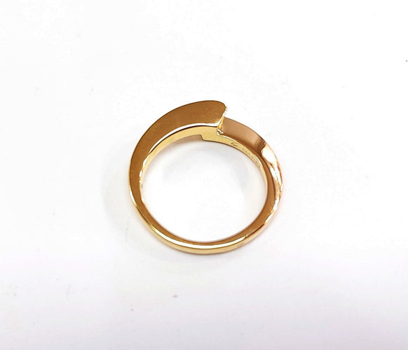 Bague 53 Solitaire design or jaune et diamant 58 Facettes Solo envol.1431