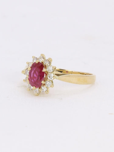 Bague 53 Bague vintage marguerite or jaune rubis ovale diamants 58 Facettes J119