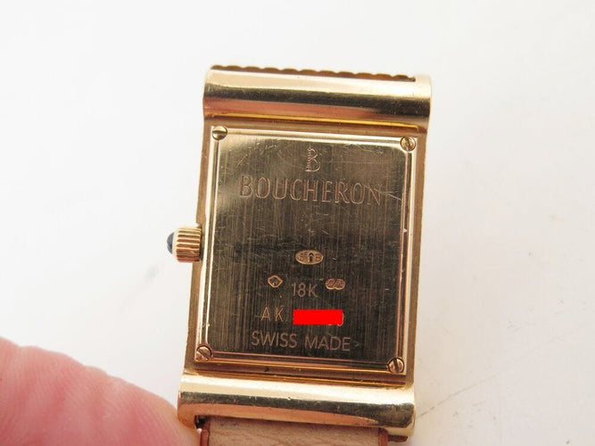 Montre vintage montre BOUCHERON reflet 30mm en or jaune 18k + cuir autruche 58 Facettes 267769