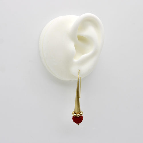 Boucles d'oreilles Boucles d'oreilles pendantes modernistes italiennes en or 14 carats avec sphère en verre 58 Facettes A20063