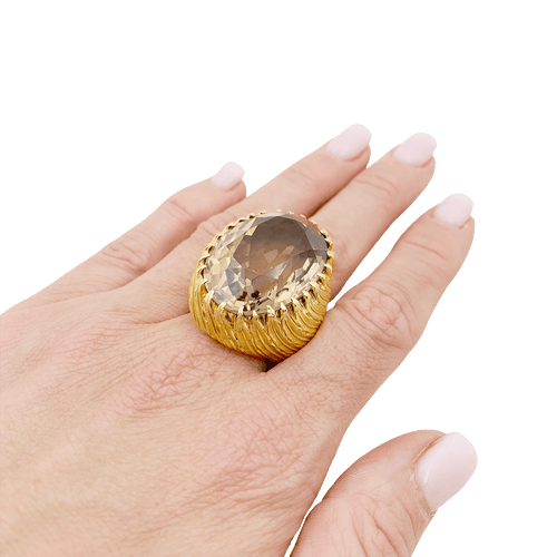 Bague 54 Bague cocktail or jaune, quartz fumé. 58 Facettes 34332