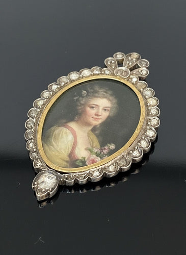 Pendentif Imponente ciondolo portaritratto austroungarico 58 Facettes