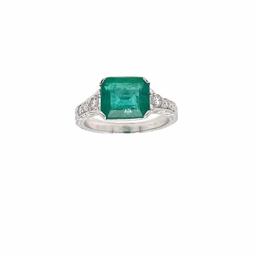 Bague 51 Bague Art Nouveau en or blanc avec émeraude et diamants. 58 Facettes