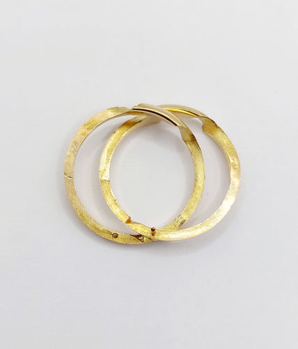Bague 60 RARE Alliance jumelée or jaune finement ciselée, NON gravée (circa 1880) 58 Facettes A04721
