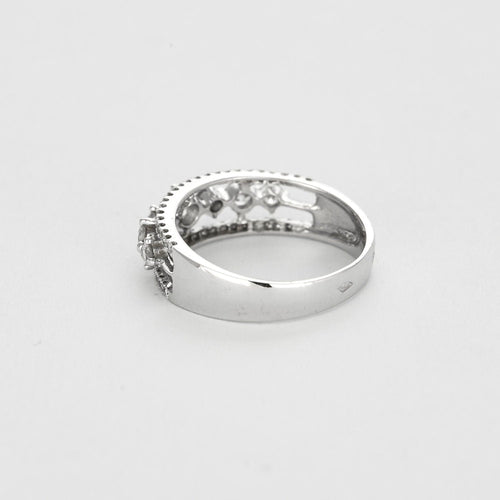 Bague 54 Bague jarretière or gris et diamants 58 Facettes EB3