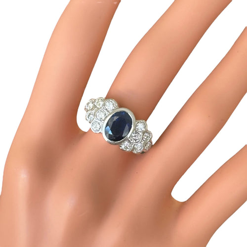 Bague 50 Bague jonc en or blanc, saphir 58 Facettes 340