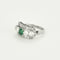 Bague 53 Bague en or blanc, diamants et émeraude 58 Facettes B240734