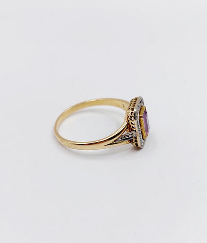 Bague 55 Bague pompadour or jaune, platine, améthyste et diamants taille rose (circa 1910) 58 Facettes A05298