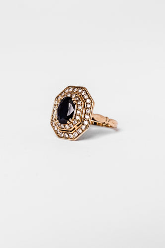 Bague 52 Bague en or jaune, saphir et diamants 58 Facettes