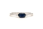 Bague 54 Bague contemporaine or blanc sertie d'un saphir et de diamants taille brillant (+-0.028ct) 58 Facettes B774
