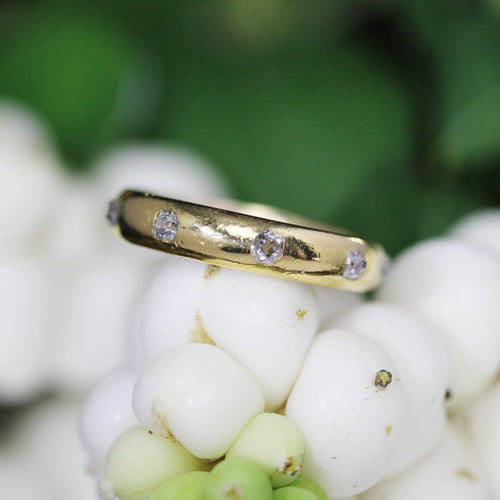 Bague 55 Alliance ancienne or jaune et diamants coussin 58 Facettes 24-263