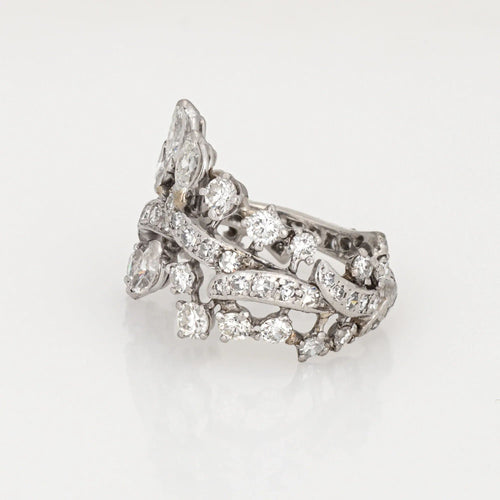 Bague en platine et diamants mélangés
