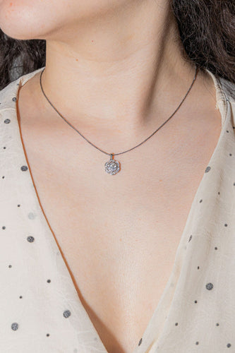 Collier Collier Or blanc Diamant 58 Facettes 3462751CN