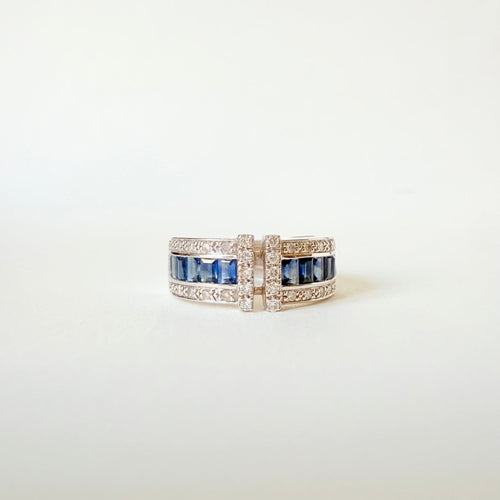 Bague 54 Bague Or gris, saphirs et diamants 58 Facettes