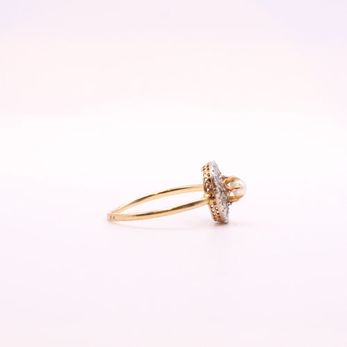 Bague Bague rosace de diamants avec perle fine début 1900 or jaune 58 Facettes 485